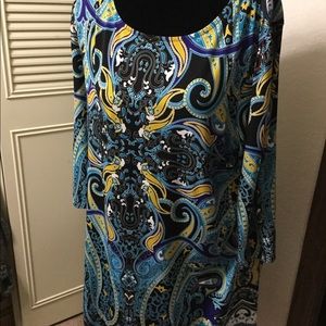 Silky feeling dress in yellows, blues and black.XL